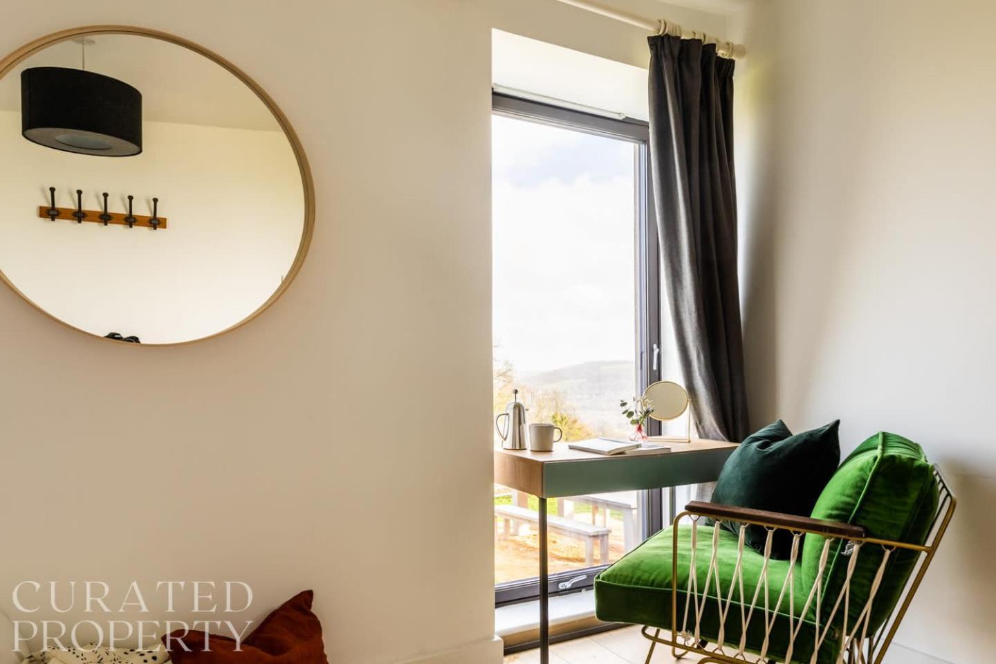 Stunning 5 Bedroom New Build With Amazing Views! Бат Экстерьер фото